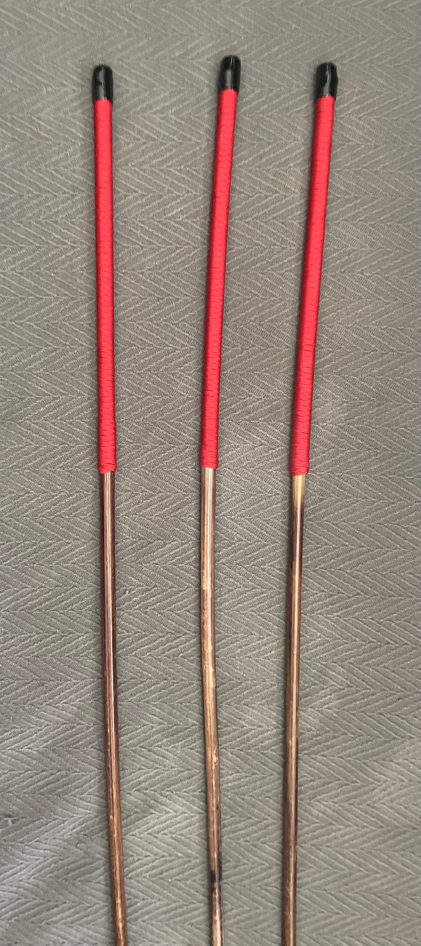 No Knot Smoked Dragon Canes Set of 3 / Knotless Smoked Dragon Canes / Ultimate Canes - NO KNOT PRO SET - 90 - 92 cms Length - 12" BLACK Kangaroo Leather OR RED / BLACK Paracord Handles